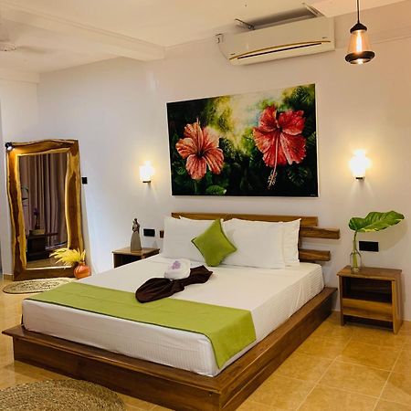 Breeze Bay Villa Dikwella Sur Exterior foto
