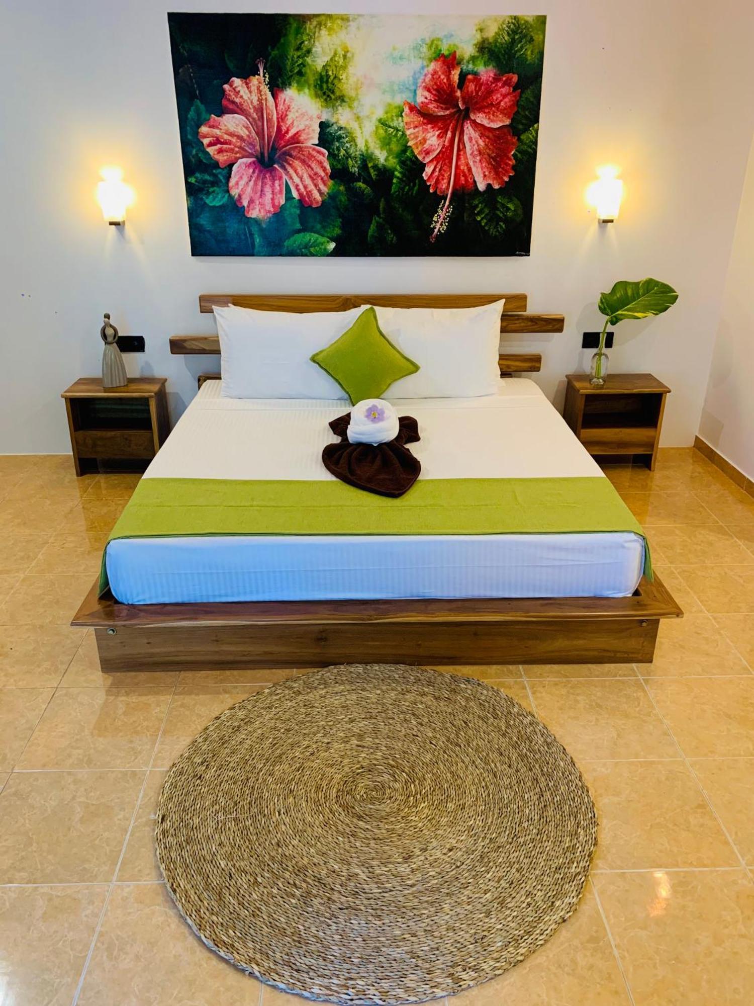 Breeze Bay Villa Dikwella Sur Exterior foto