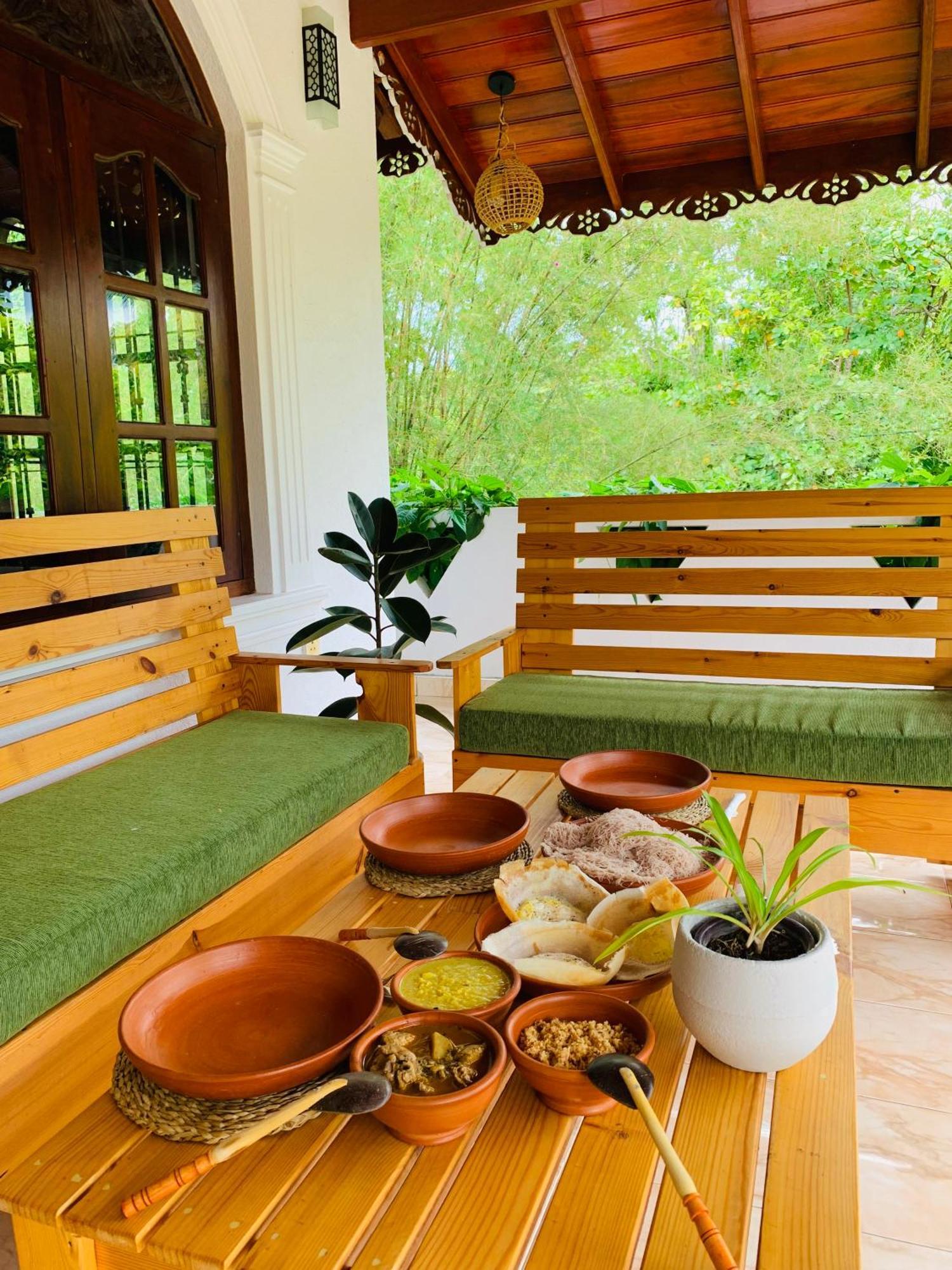 Breeze Bay Villa Dikwella Sur Exterior foto